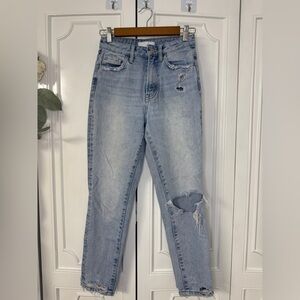 Light Blue Straight Leg Women's Jeans with Distressed Knee